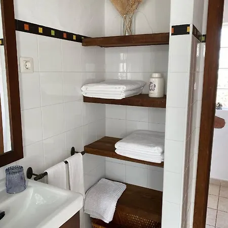 Casa Maida Apartment Tetir